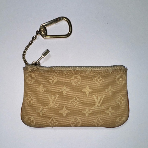 **SOLD**Louis Vuitton mini Lin key pouch**SOLD** - Picture 2 of 8